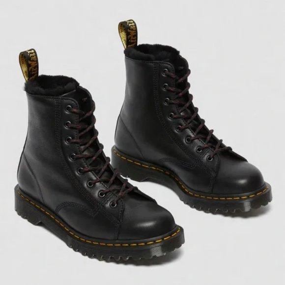 Dr. Martens Shoes - NWT Women's  Dr. Martens Barton Shearling Lined Leather Boots  size 10 #169